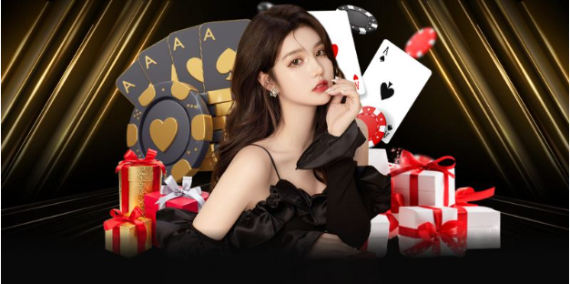 Bàn chơi Poker với những lá bài hấp dẫn Bàn chơi Poker với những lá bài hấp dẫn