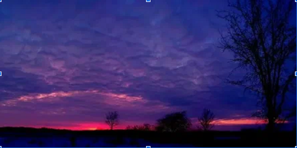 Bản chất kỹ thuật và ý nghĩa biểu đạt của ảnh chuyển màu