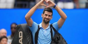 Djokovic thúc đẩy quần vợt Serbia, 1.200 học viên Djokovic thúc đẩy quần vợt Serbia, 1.200 học viên