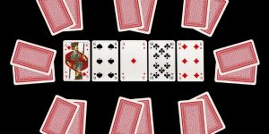 5 vòng chơi kịch tính trong 1 ván Poker