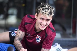 Tài năng thiên bẩm từ cầu thủ Nicolas Mickelson Tài năng thiên bẩm từ cầu thủ Nicolas Mickelson