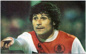 Delio Onnis là vua ghi bàn mọi thời đại của Ligue 1 Delio Onnis là vua ghi bàn mọi thời đại của Ligue 1