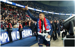 Kylian Mbappé là kỷ lục vua phá lưới Ligue 1 bất bại Kylian Mbappé là kỷ lục vua phá lưới Ligue 1 bất bại